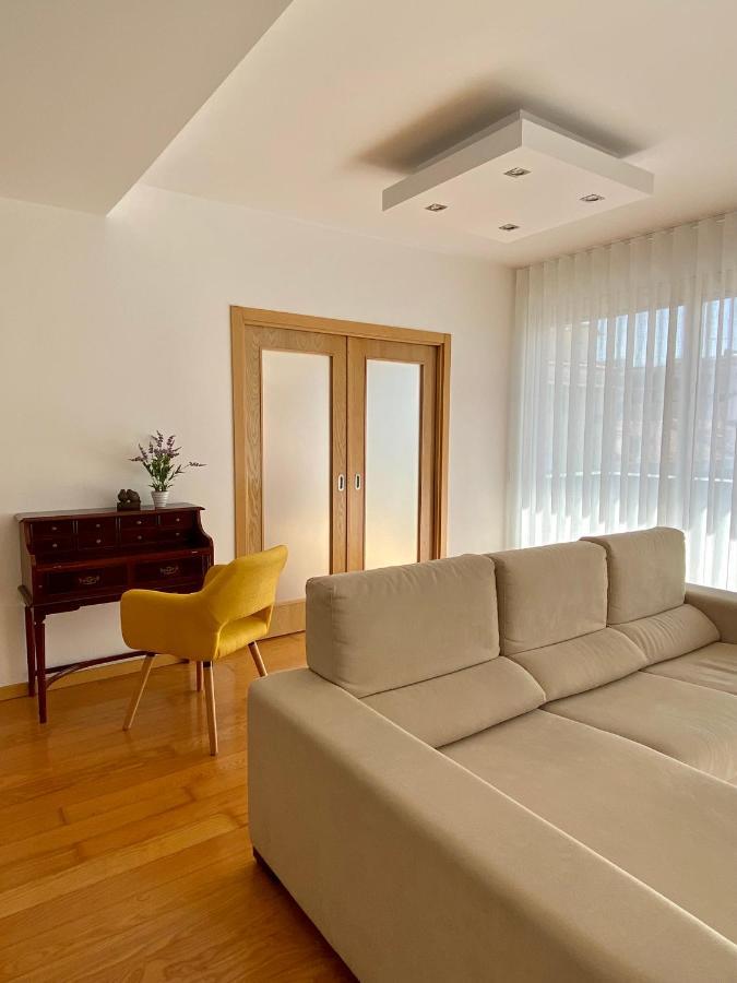 Apartamento O Albuquerque - Centro Cidade Alcobaça Buitenkant foto