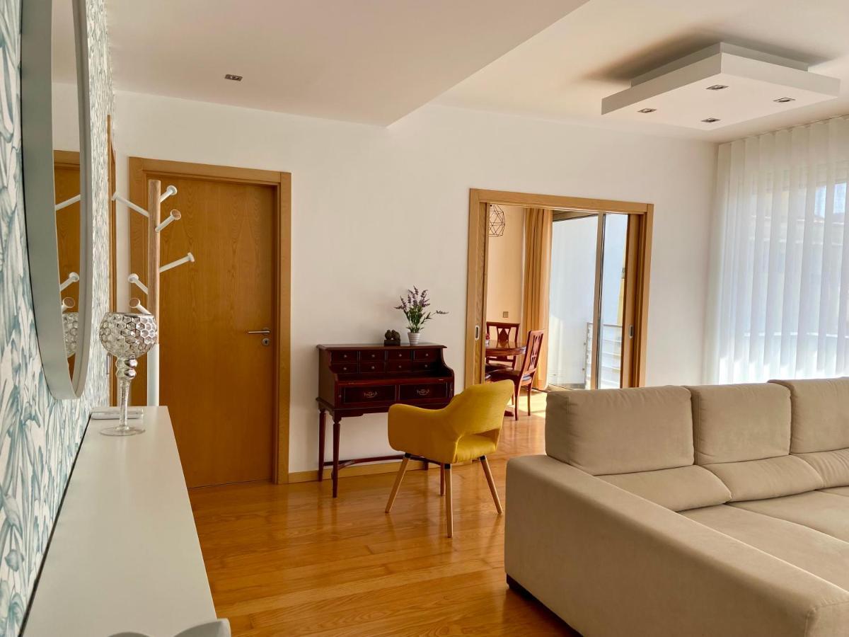 Apartamento O Albuquerque - Centro Cidade Alcobaça Buitenkant foto